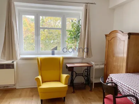 Pronájem bytu 1+kk, Praha, Pivovarnická, 34 m2