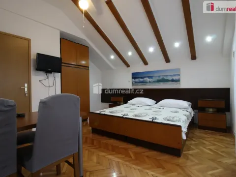 Pronájem bytu 1+1, Poděbrady, Dr. Horákové, 45 m2