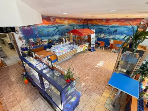 Pronájem restaurace, Praha - Radotín, náměstí Osvoboditelů, 120 m2