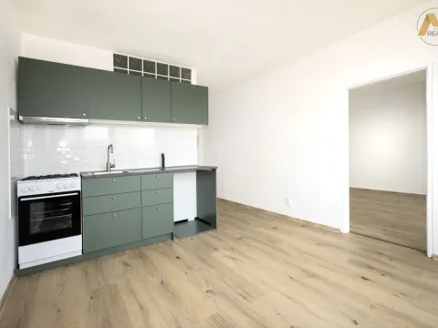 Pronájem bytu 2+kk, Písek - Budějovické Předměstí, třída Přátelství, 37 m2