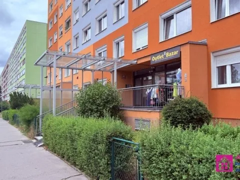 Prodej obchodního prostoru, Praha - Horní Měcholupy, Milánská, 27 m2