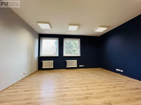 Pronájem kanceláře, Český Těšín, Nová Tovární, 1053 m2
