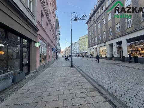 Prodej bytu 2+1, Karlovy Vary, 82 m2