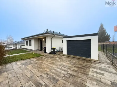 Pronájem rodinného domu, Dubí, Zahradní, 114 m2