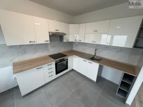 Prodej bytu 3+1, Most, Kpt. Jaroše, 65 m2