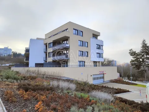 Pronájem bytu 1+kk, Praha - Záběhlice, Klapálkova, 32 m2