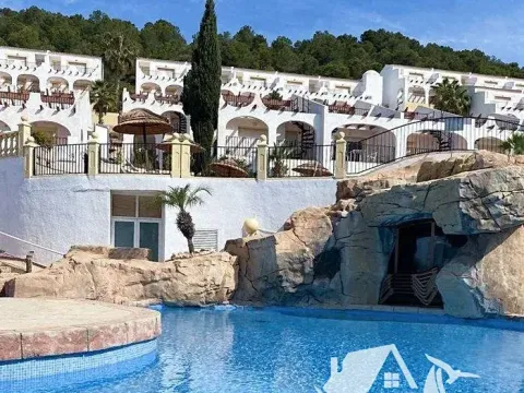 Prodej bytu 2+kk, Calp, Španělsko, 35 m2