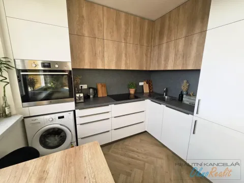 Pronájem bytu 1+1, Brno - Jundrov, Dubová, 31 m2