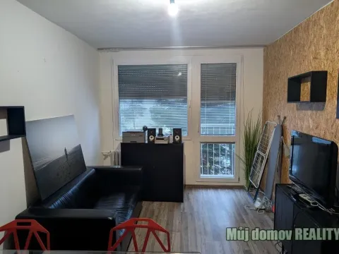 Pronájem bytu 2+kk, Praha - Kobylisy, Kurkova, 45 m2