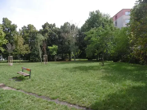 Dražba pozemku, Praha, 393 m2