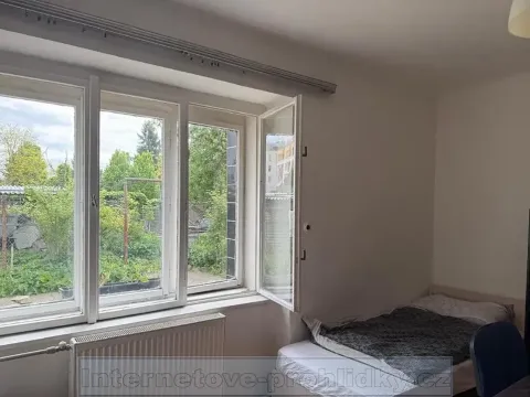 Pronájem pokoje, Praha - Uhříněves, Křešínská, 21 m2