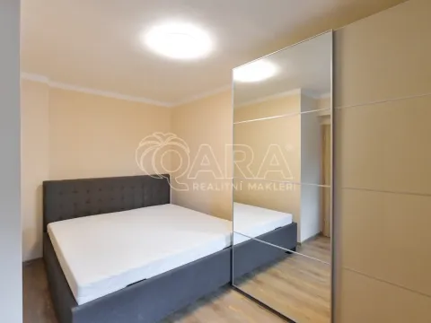 Pronájem bytu 1+1, Praha - Střížkov, Chrastavská, 30 m2