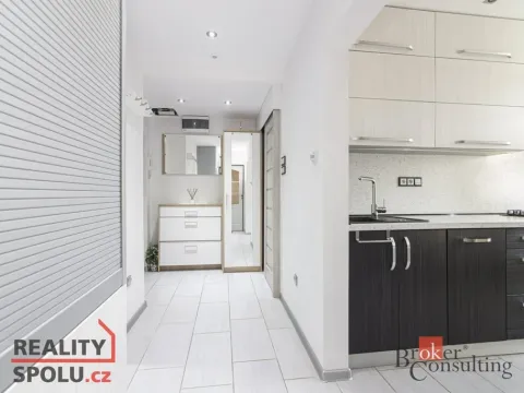 Prodej bytu 2+1, Ostrava - Přívoz, Na Liškovci, 92 m2