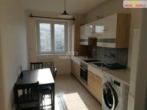 Pronájem bytu 1+1, Praha - Vršovice, Bajkalská, 38 m2