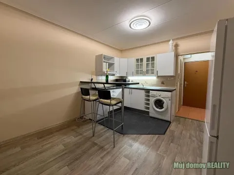 Pronájem bytu 2+kk, Praha - Zličín, Nedašovská, 40 m2
