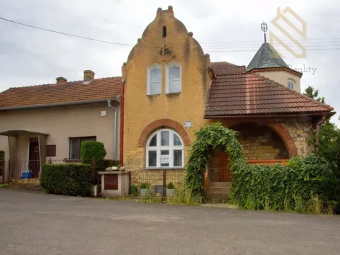 Prodej rodinného domu, Libochovany, 158 m2