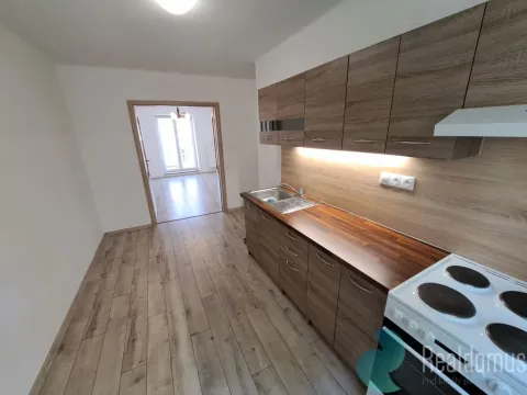 Pronájem bytu 2+1, České Budějovice, Kněžskodvorská, 50 m2