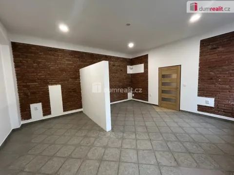 Pronájem bytu 2+kk, Kolín - Kolín V, Ovčárecká, 69 m2