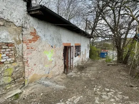 Dražba kanceláře, Praha - Hlubočepy, Hlubočepská, 62 m2