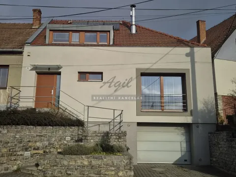 Prodej rodinného domu, Hostěnice, 142 m2