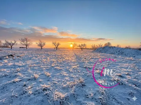 Pronájem pozemku pro bydlení, Černá, 450 m2