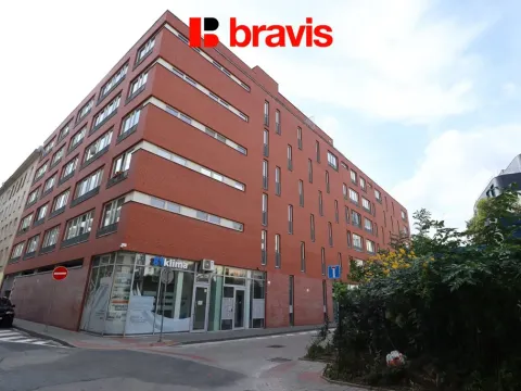 Pronájem garáže, Brno, Spálená, 15 m2