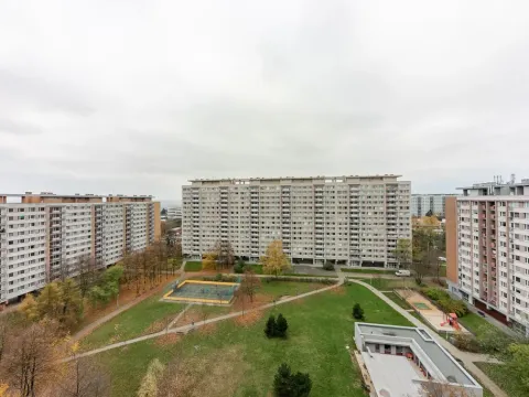 Pronájem bytu 2+kk, Praha - Kobylisy, Rajmonova, 66 m2