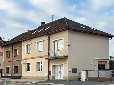 Pronájem bytu 2+1, Kolín, Třídvorská, 63 m2