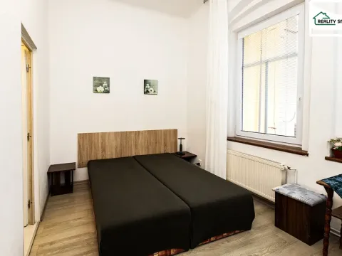 Pronájem komerční nemovitosti, Cheb, Svobody, 20 m2