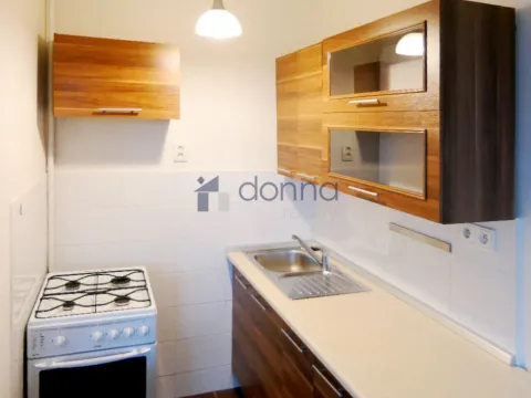 Pronájem bytu 1+kk, Praha, Na Ohradě, 31 m2