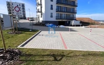 Pronájem garážového stání, Plzeň, Františka Kováříka, 12 m2