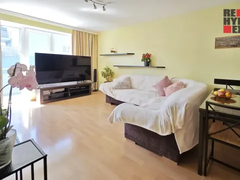 Pronájem bytu 4+kk, Liberec - Liberec VI-Rochlice, Nádvorní, 83 m2