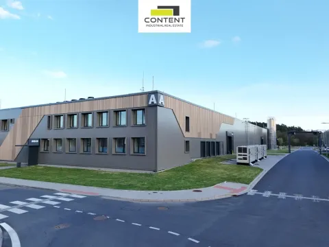 Pronájem skladu, Tachov - Oldřichov, 14074 m2