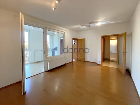 Pronájem bytu 2+1, Praha, Nademlejnská, 35 m2