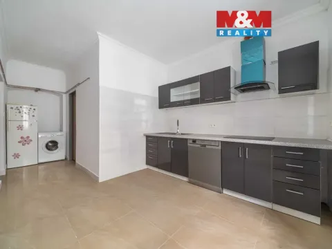 Pronájem bytu 2+1, Nepomuk, náměstí Augustina Němejce, 64 m2