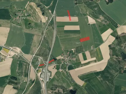 Prodej pole, Mezno, 28172 m2