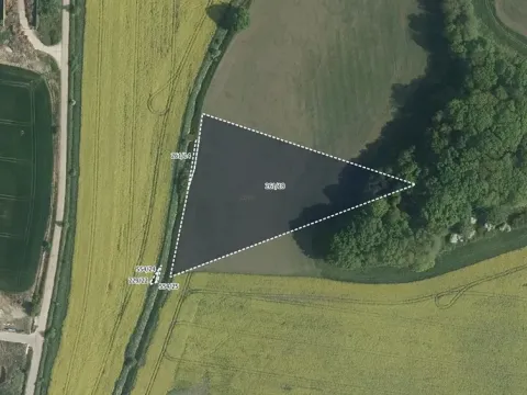 Prodej pole, Třebosice, 24530 m2