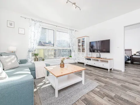 Prodej bytu 2+kk, Liberec - Liberec III-Jeřáb, U Nisy, 63 m2