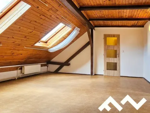 Pronájem kanceláře, Brno, Valchařská, 59 m2