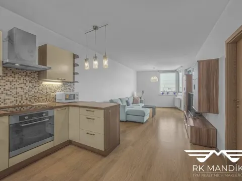 Pronájem bytu 2+kk, Praha - Prosek, Kytlická, 53 m2