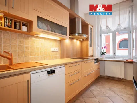 Prodej bytu 5+1, Loket, Kostelní, 147 m2