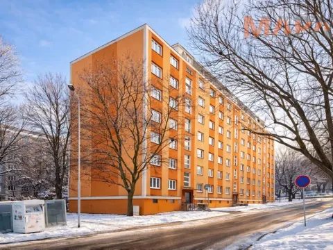 Prodej bytu 2+1, Kadaň, Chomutovská, 53 m2