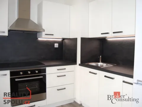 Prodej bytu 1+kk, Plzeň - Jižní Předměstí, Goldscheiderova, 39 m2