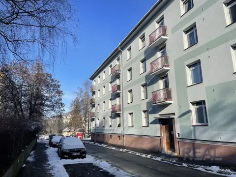 Pronájem bytu 2+1, Liberec - Liberec III-Jeřáb, Slavíčkova, 70 m2