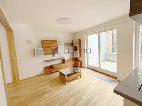Pronájem bytu 2+kk, Praha, Slezská, 60 m2