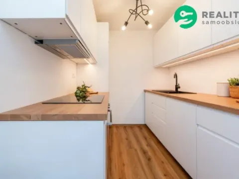 Pronájem bytu 2+1, Ústí nad Labem, Dukelských hrdinů, 51 m2