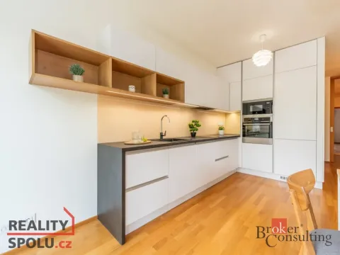 Pronájem bytu 3+kk, Praha - Karlín, Za Karlínským přístavem, 89 m2