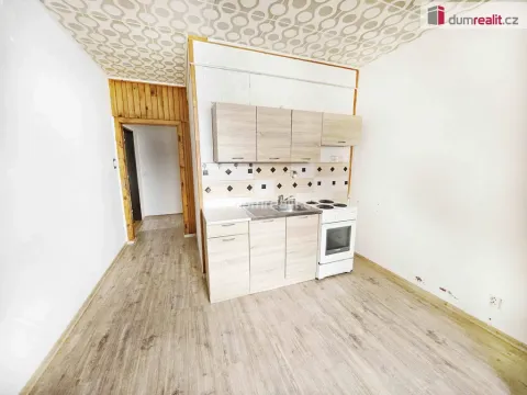 Pronájem bytu 2+1, Verneřice, Příbramská, 46 m2