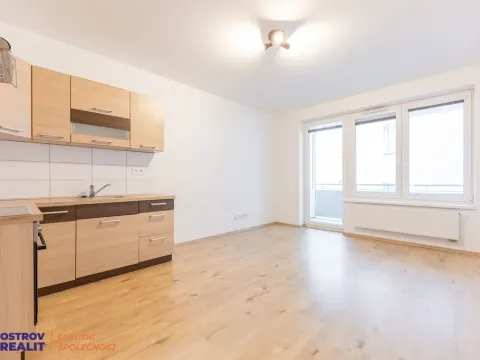 Pronájem bytu 1+kk, Olomouc, Tovární, 28 m2