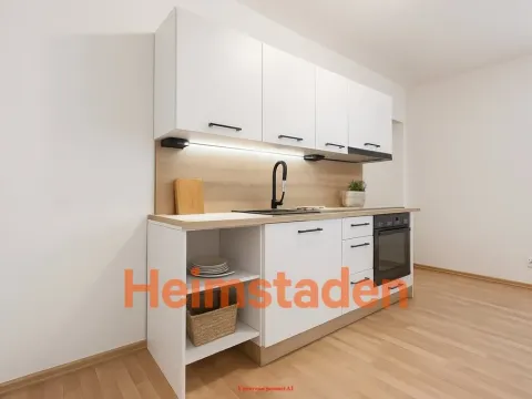 Pronájem bytu 2+kk, Havířov - Město, Koperníkova, 38 m2